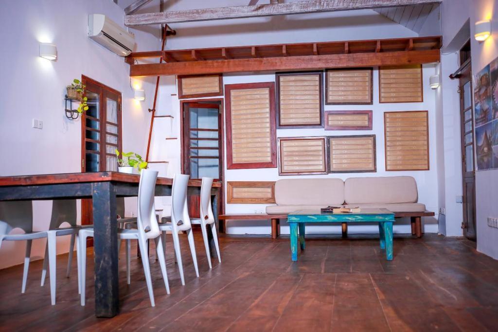 Knight Inn - Galle Fort エクステリア 写真