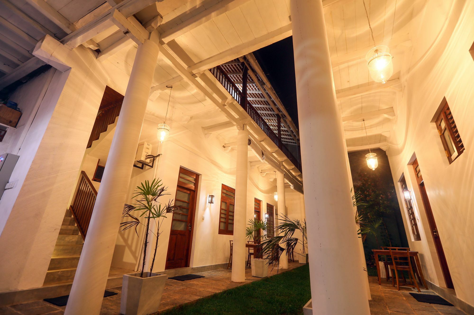 Knight Inn - Galle Fort エクステリア 写真